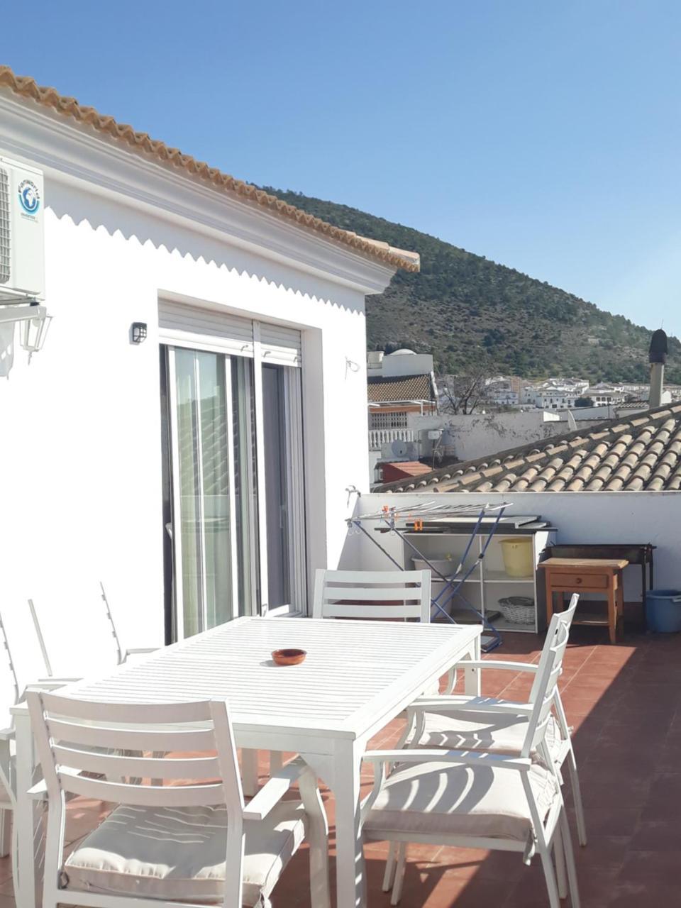 Atico-Plaza Apartment Algodonales Bagian luar foto